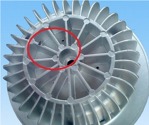 鋁壓鑄后鑄件表面會(huì)有粘附物痕跡 鋁壓鑄后鑄件表面會(huì)有粘附物痕跡